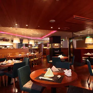 https://plaza-osaka.hotels-osaka.net