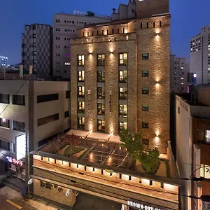 Brown Dot Seomyeon 2*, Busan Zuid-Korea
