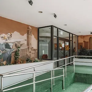 https://regin.singapore-best-hotels.net