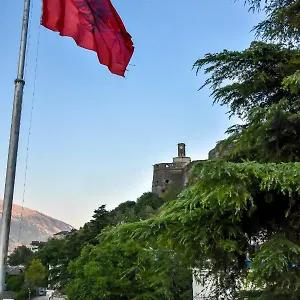 Sofra 2*, Gjirokastër Albanië
